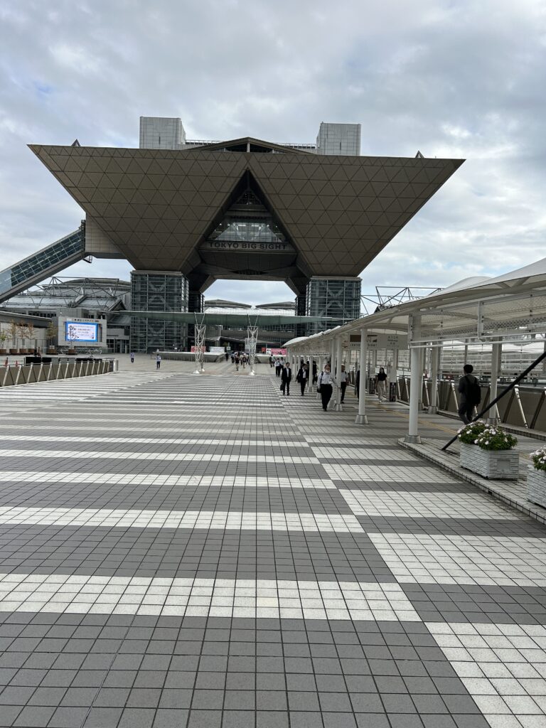 生地の展示会に行ってきました！